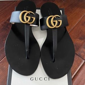 Gucci Thong Sandals